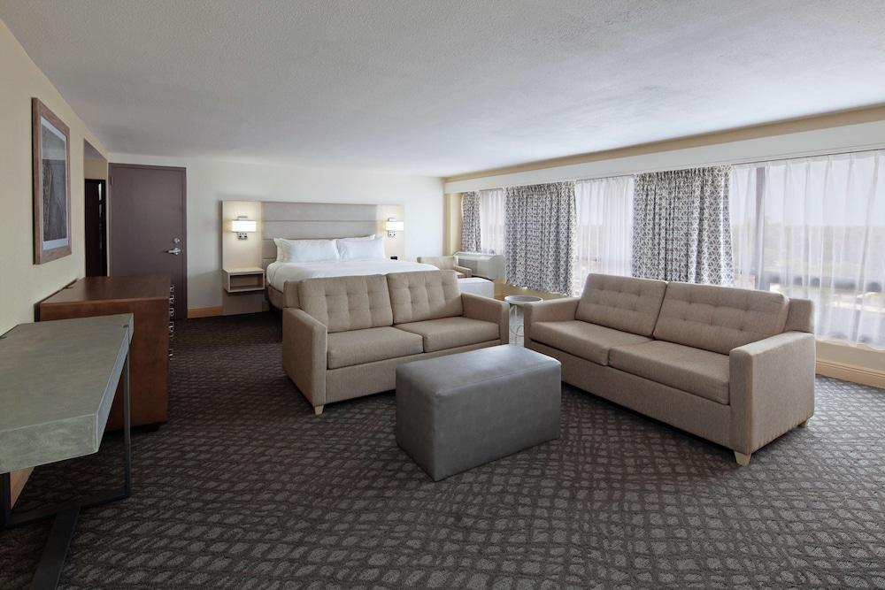 Doubletree By Hilton New Orleans Airport Hotel Kenner Buitenkant foto