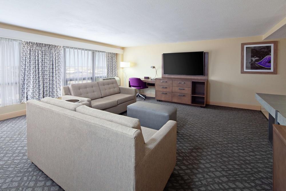 Doubletree By Hilton New Orleans Airport Hotel Kenner Buitenkant foto