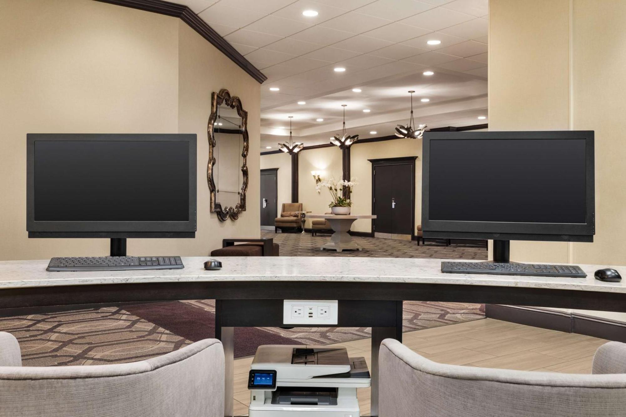 Doubletree By Hilton New Orleans Airport Hotel Kenner Buitenkant foto