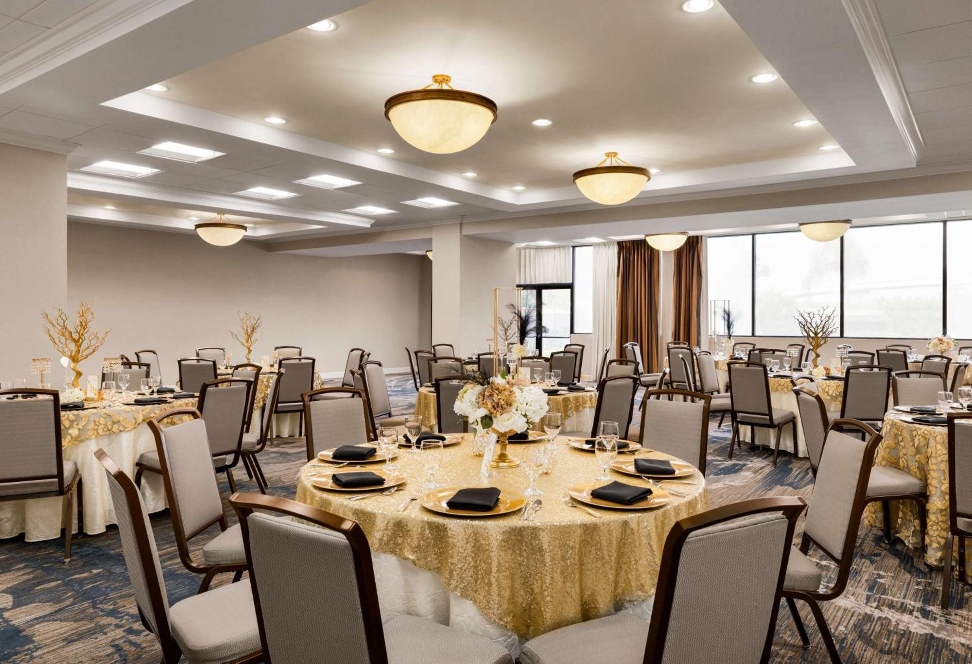 Doubletree By Hilton New Orleans Airport Hotel Kenner Buitenkant foto