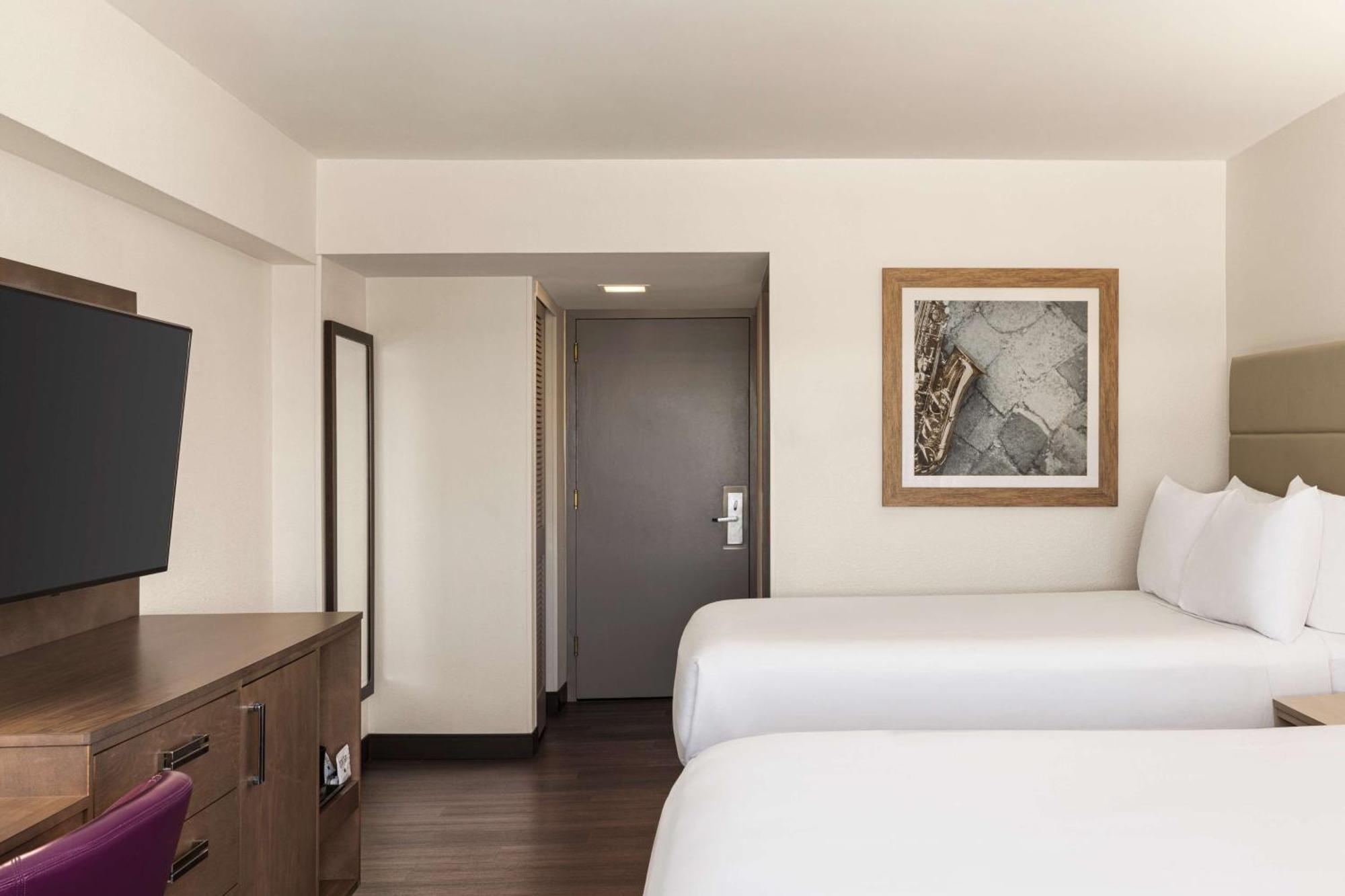 Doubletree By Hilton New Orleans Airport Hotel Kenner Buitenkant foto